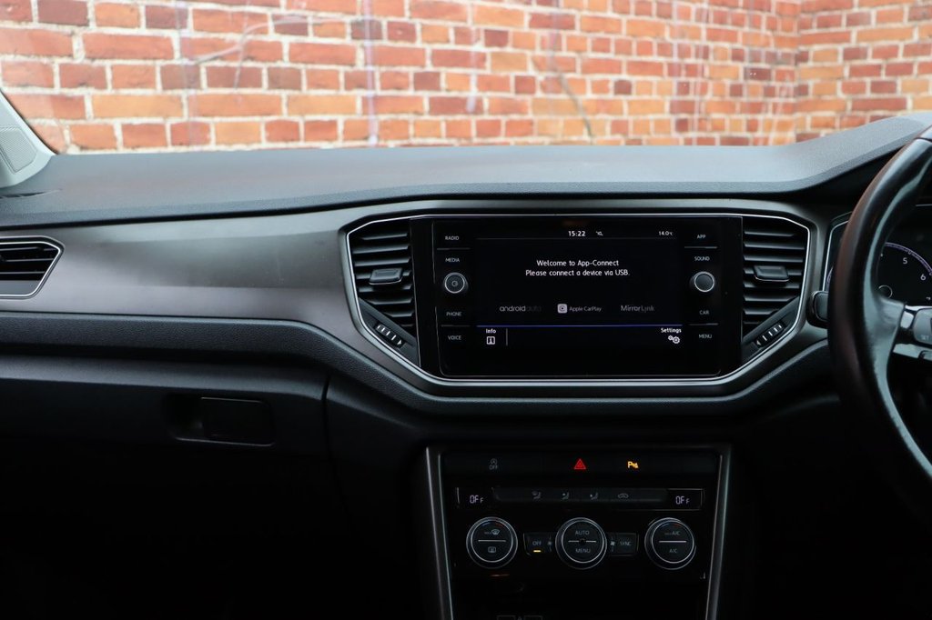 Used Volkswagen T-Roc 2018 for sale - 76223992: Photo 17