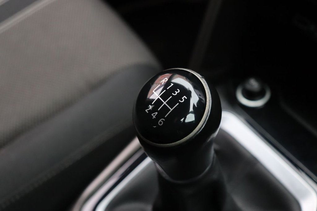 Used Volkswagen T-Roc 2018 for sale - 76223992: Photo 23