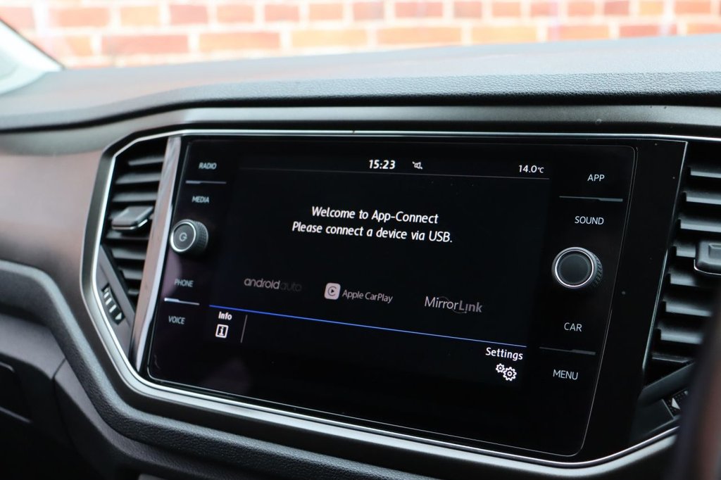 Used Volkswagen T-Roc 2018 for sale - 76223992: Photo 33