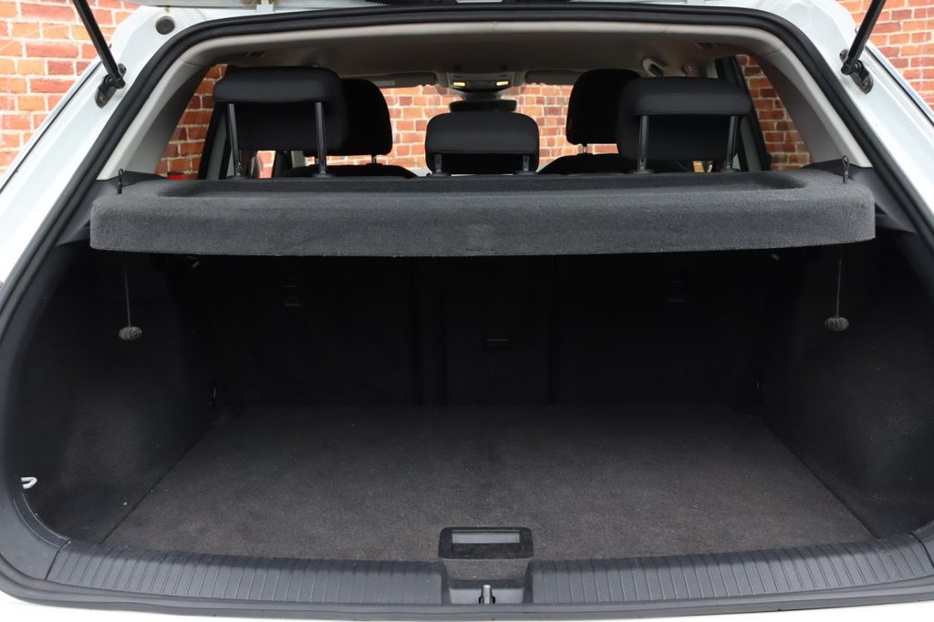 Used Volkswagen T-Roc 2018 for sale - 76223992: Photo 34