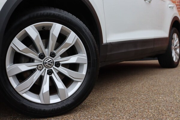 Used Volkswagen T-Roc 2018 for sale - 76223992: Photo 8