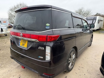 Used Nissan Elgrand 2023 for sale - 77342097: Photo