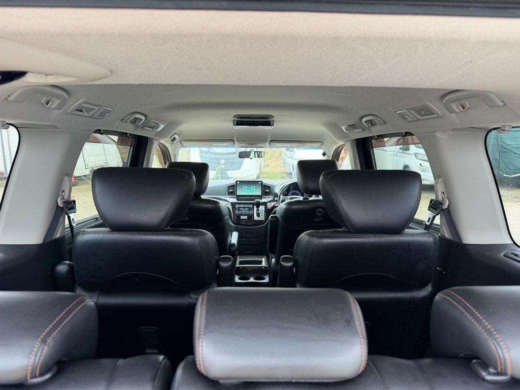 Used Nissan Elgrand 2023 for sale - 77342097: Photo 8