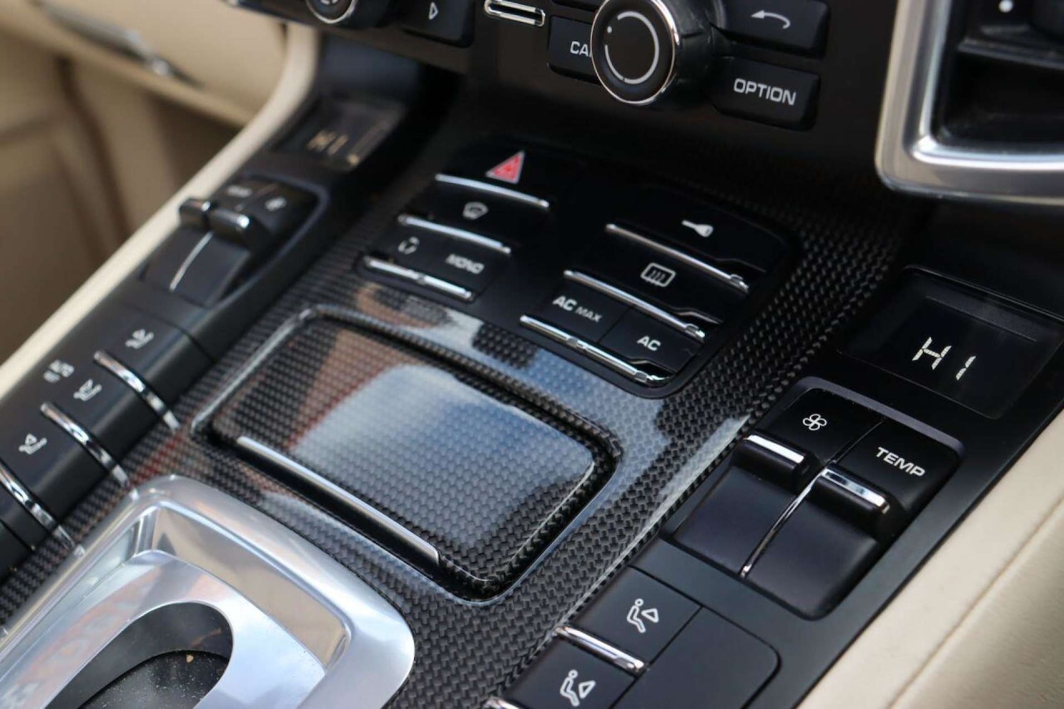 Used Porsche Cayenne 2011 for sale - 77519261: Photo 34