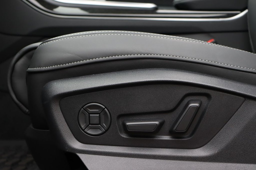 Used Audi Q8 2025 for sale - 76481610: Photo 15