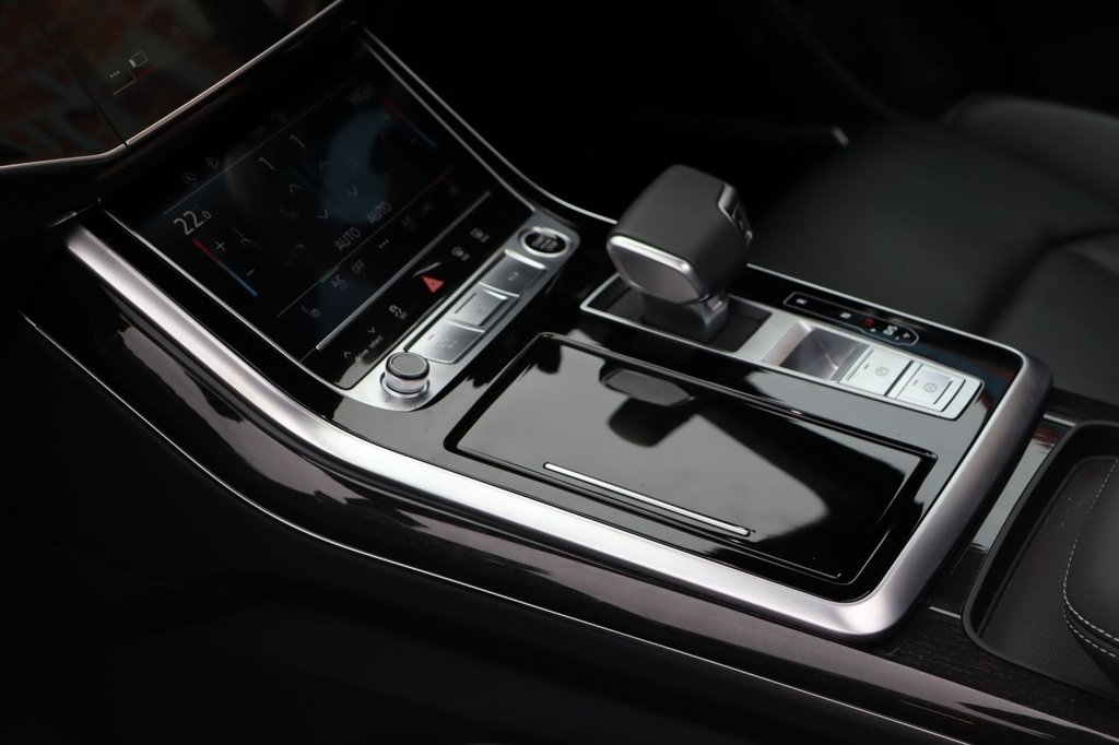 Used Audi Q8 2025 for sale - 76481610: Photo 18