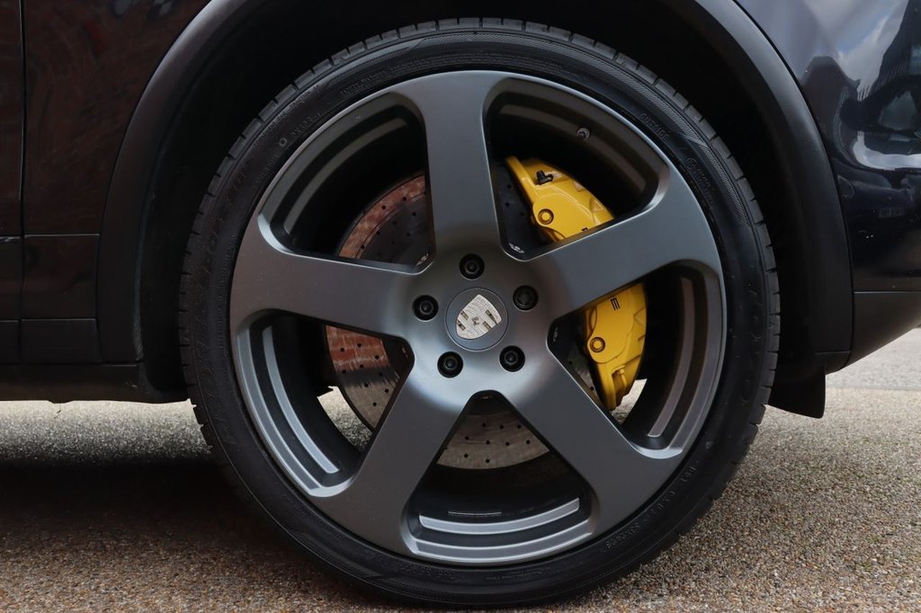 Used Porsche Cayenne 2011 for sale - 76163130: Photo 16