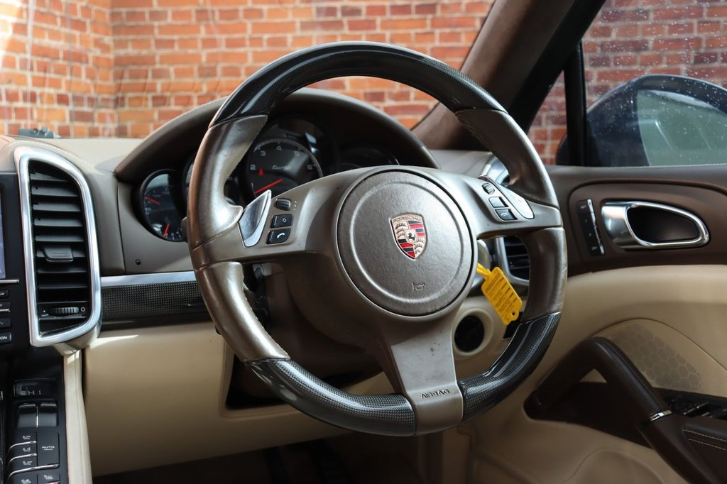 Used Porsche Cayenne 2011 for sale - 76163130: Photo 21