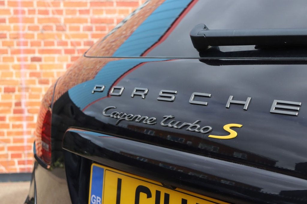 Used Porsche Cayenne 2011 for sale - 76163130: Photo 26