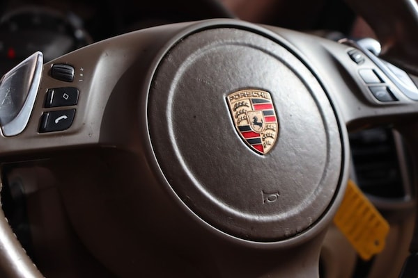 Used Porsche Cayenne 2011 for sale - 76163130: Photo 31