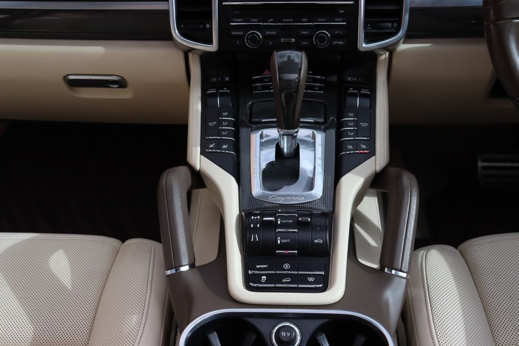 Used Porsche Cayenne 2011 for sale - 76163130: Photo 37