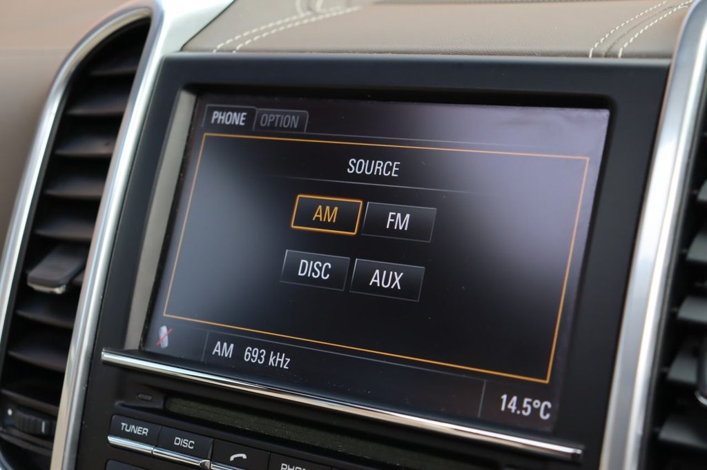 Used Porsche Cayenne 2011 for sale - 76163130: Photo 49