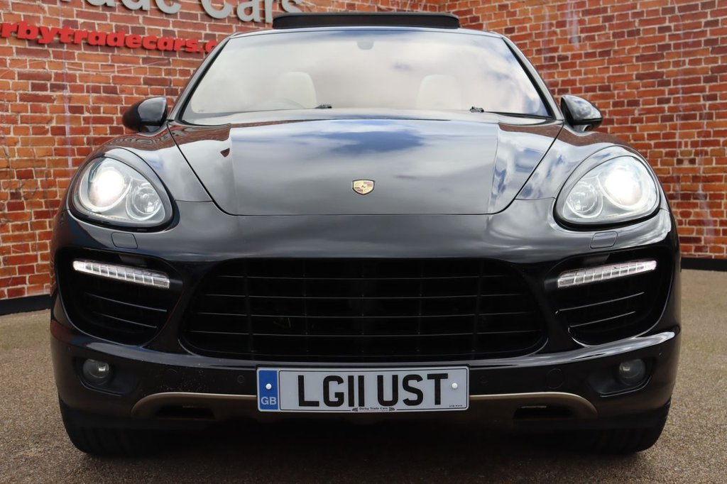 Used Porsche Cayenne 2011 for sale - 76163130: Photo 6