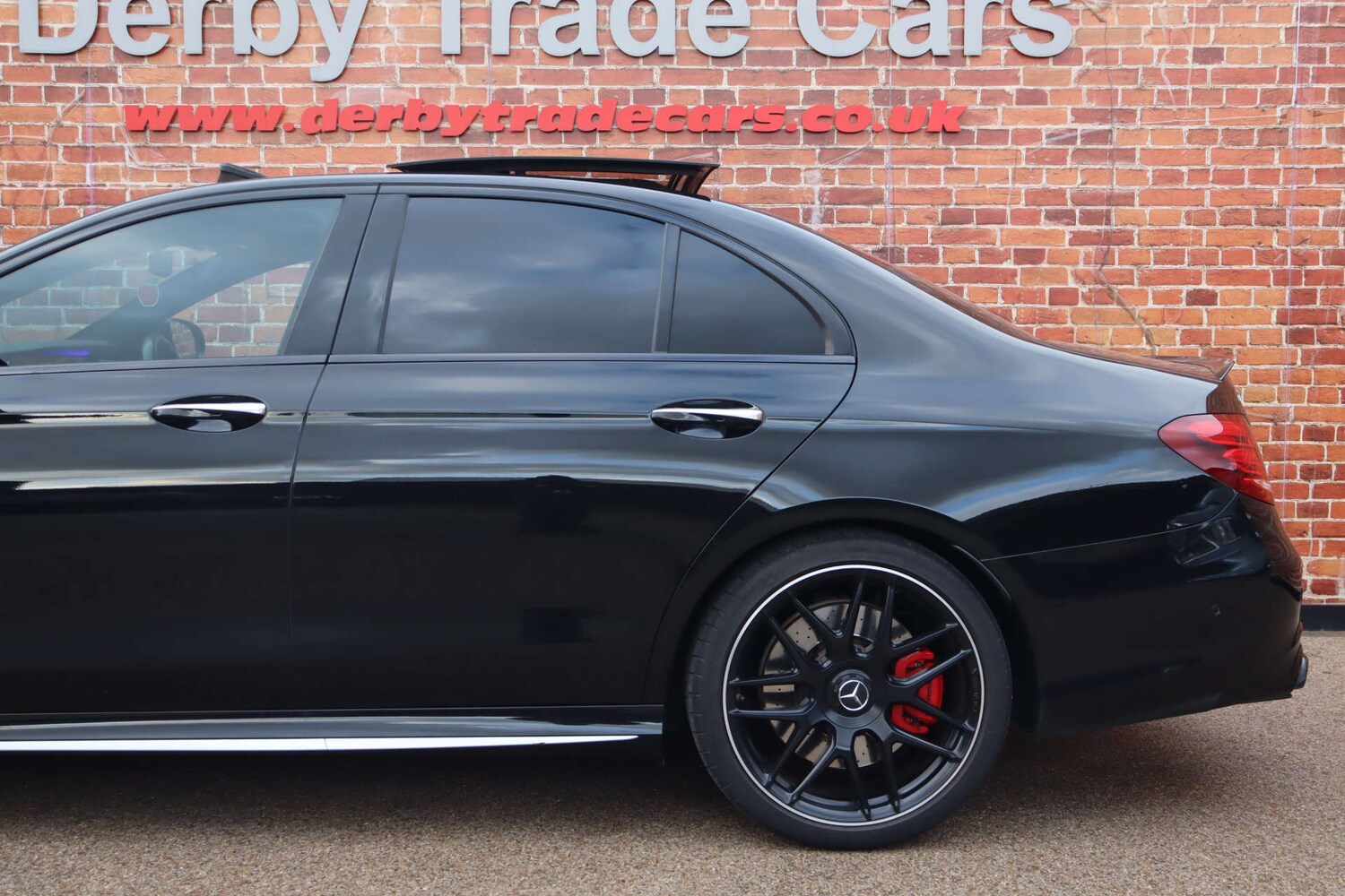 Used Mercedes-Benz E Class 2018 for sale - 77933998: Photo 16