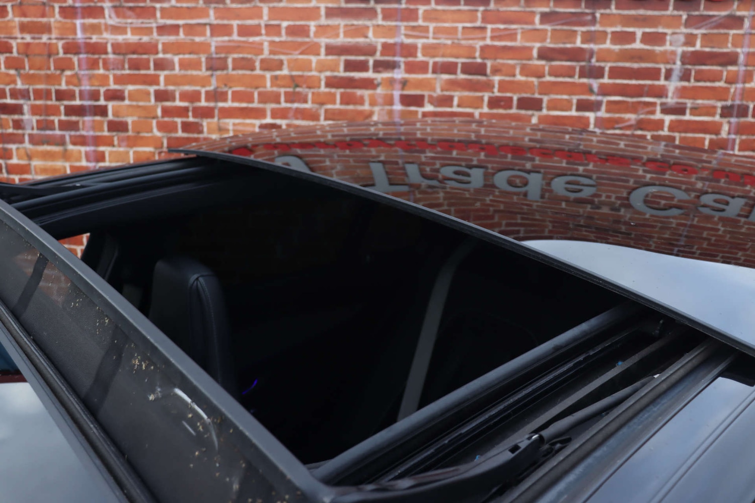 Used Mercedes-Benz E Class 2018 for sale - 77933998: Photo 2