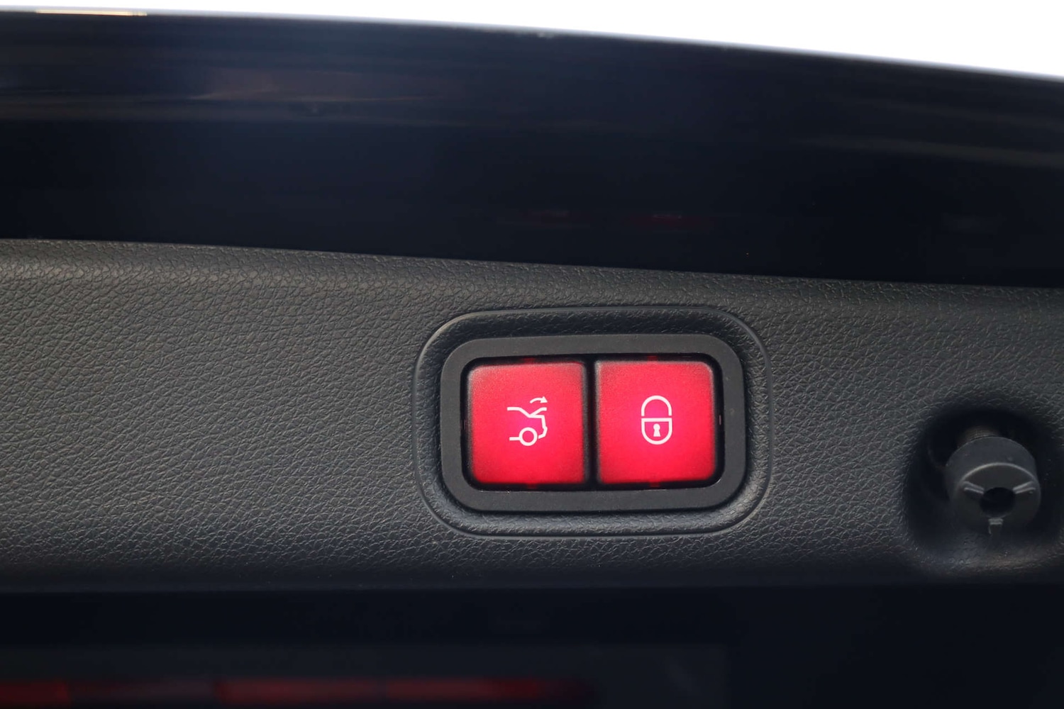 Used Mercedes-Benz E Class 2018 for sale - 77933998: Photo 21