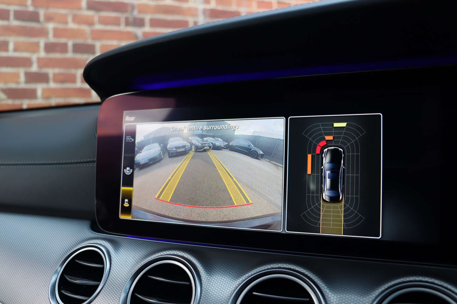 Used Mercedes-Benz E Class 2018 for sale - 77933998: Photo 35