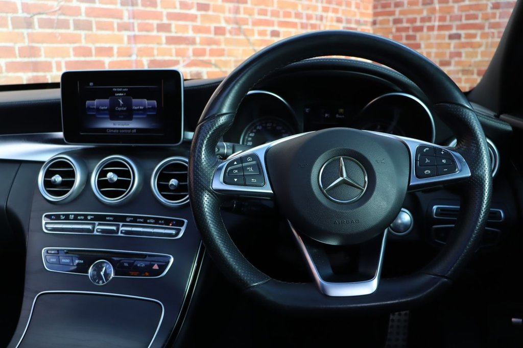 Used Mercedes-Benz C Class 2016 for sale - 76386582: Photo 4