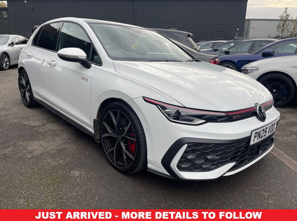 Used Volkswagen Golf 2025 for sale - 76482173: Photo 1