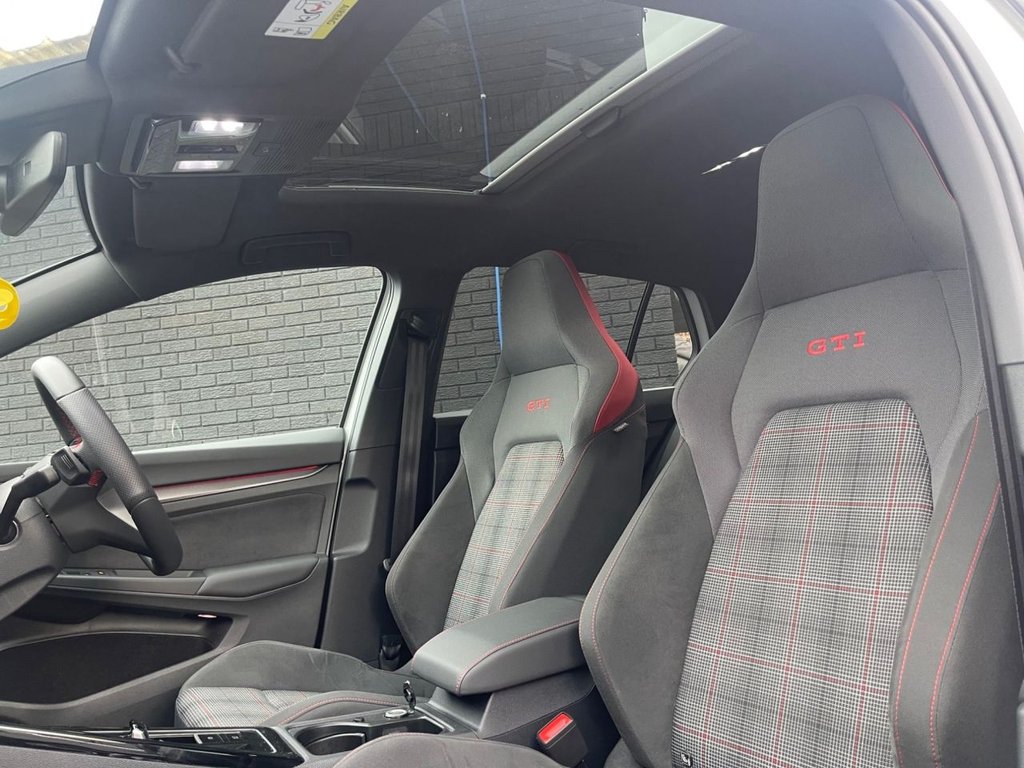 Used Volkswagen Golf 2025 for sale - 76482173: Photo 5