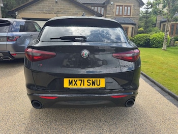 Used Alfa Romeo Stelvio 2021 for sale - 78864220: Photo