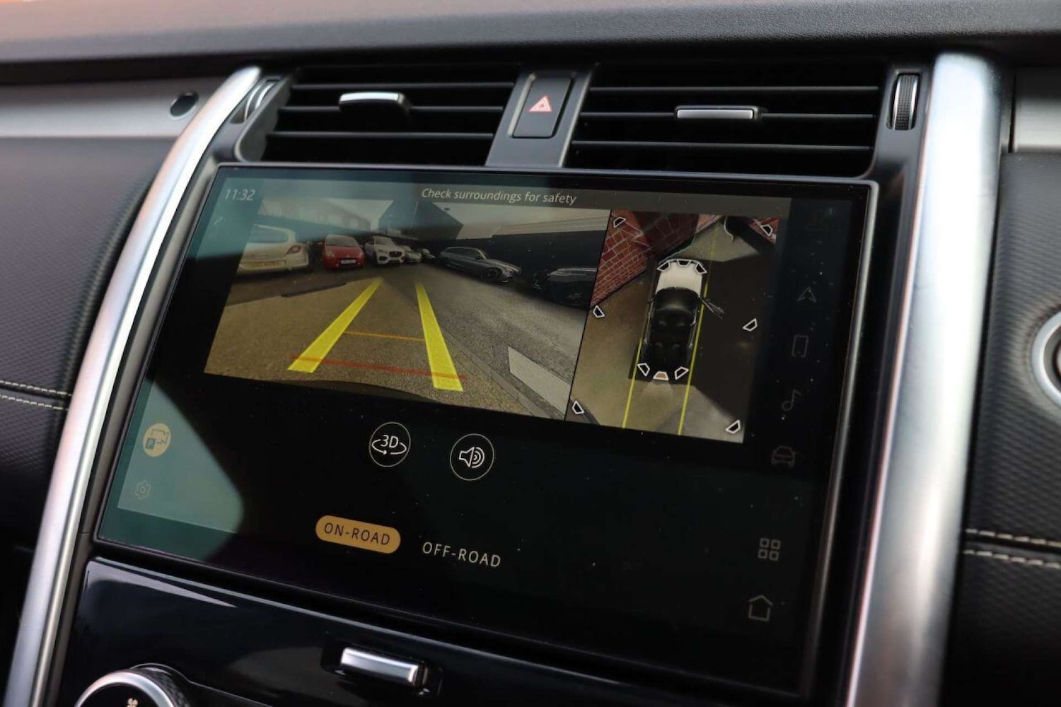 Used Land Rover Discovery 2022 for sale - 77519242: Photo 25