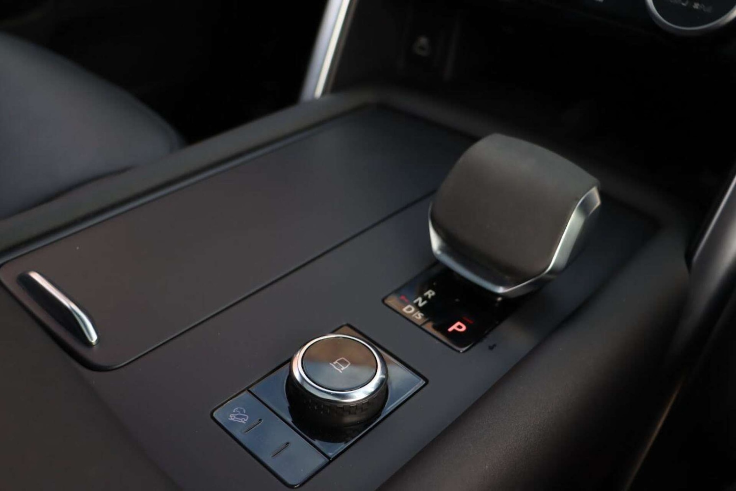 Used Land Rover Discovery 2022 for sale - 77519242: Photo 28