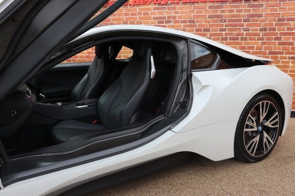 Used BMW i8 2016 for sale - 75397379: Photo 13