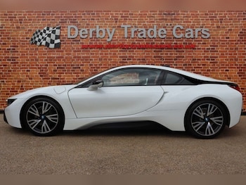 Used BMW i8 2016 for sale - 75397379: Photo