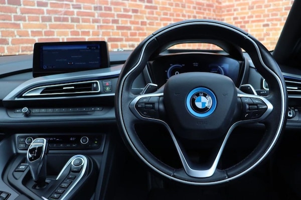 Used BMW i8 2016 for sale - 75397379: Photo 8