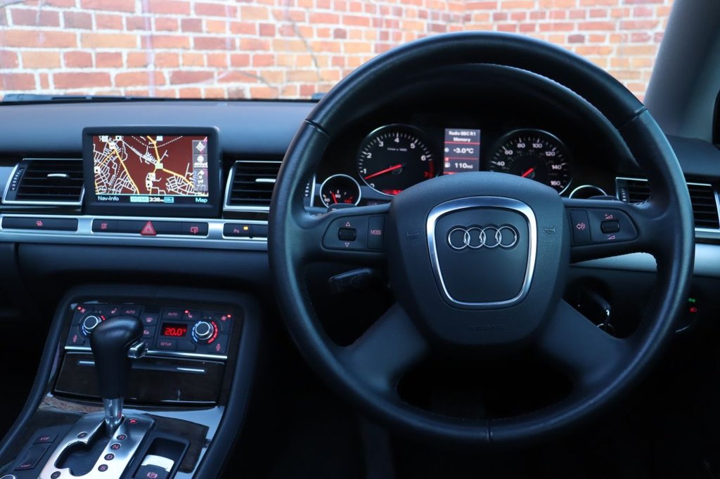 Used Audi A8 2006 for sale - 77096467: Photo 2