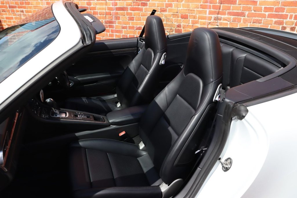 Used Porsche 911 2015 for sale - 77014170: Photo 15