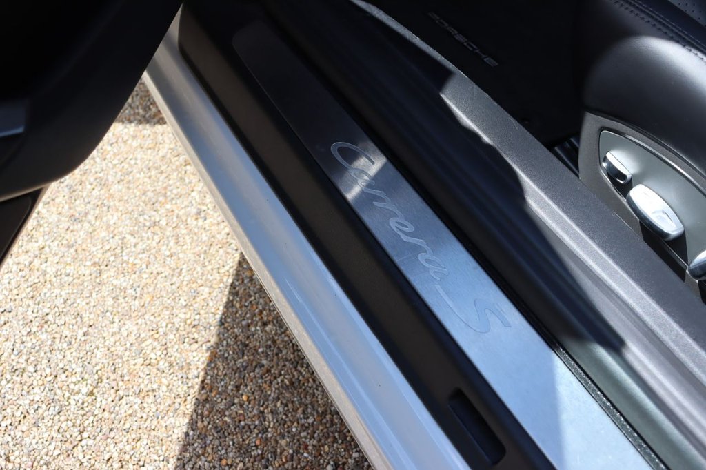 Used Porsche 911 2015 for sale - 77014170: Photo 17