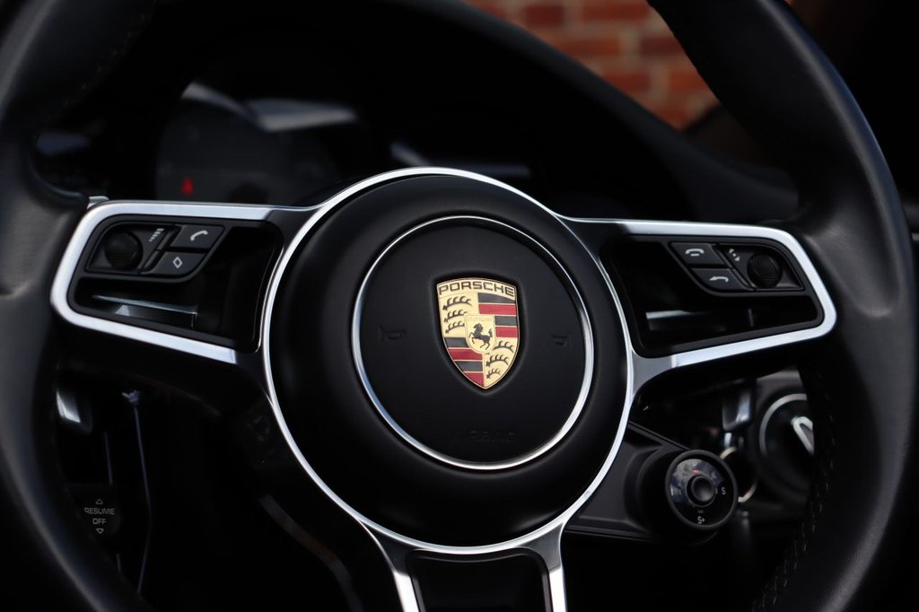 Used Porsche 911 2015 for sale - 77014170: Photo 33