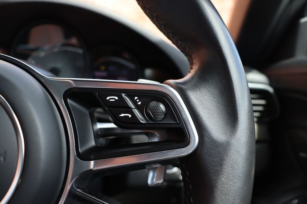 Used Porsche 911 2015 for sale - 77014170: Photo 34