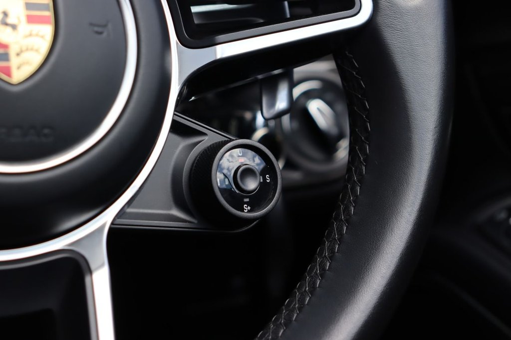 Used Porsche 911 2015 for sale - 77014170: Photo 35