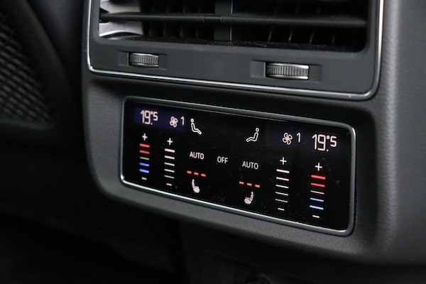 Used Audi Q8 2025 for sale - 76267292: Photo 28