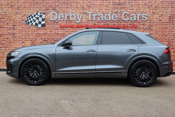 Used Audi Q8 2025 for sale - 76267292: Photo 2