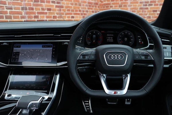 Used Audi Q8 2025 for sale - 76267292: Photo 3