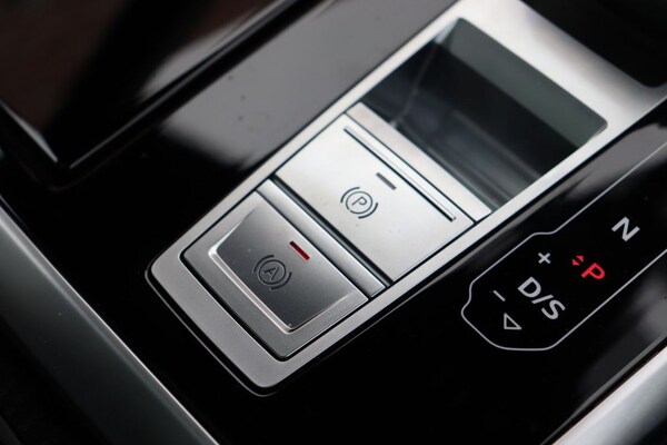 Used Audi Q8 2025 for sale - 76267292: Photo 45