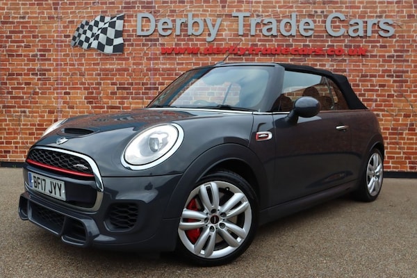 Used MINI Convertible 2017 for sale - 76304349: Photo 11