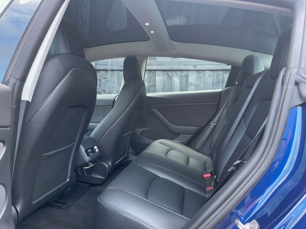 Used Tesla Model 3 2022 for sale - 76670583: Photo 4