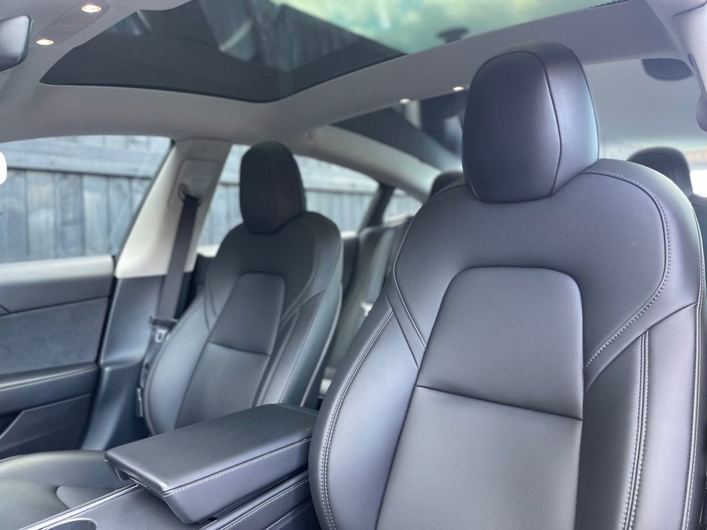 Used Tesla Model 3 2022 for sale - 76670583: Photo 5