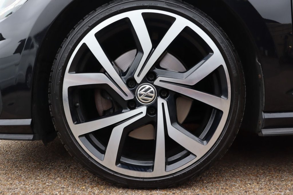 Used Volkswagen Golf 2018 for sale - 76481511: Photo 14