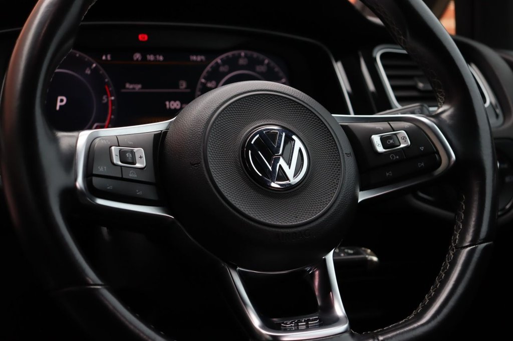 Used Volkswagen Golf 2018 for sale - 76481511: Photo 23