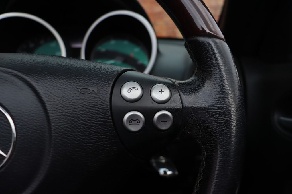 Used Mercedes-Benz SLK 2006 for sale - 77171646: Photo 25