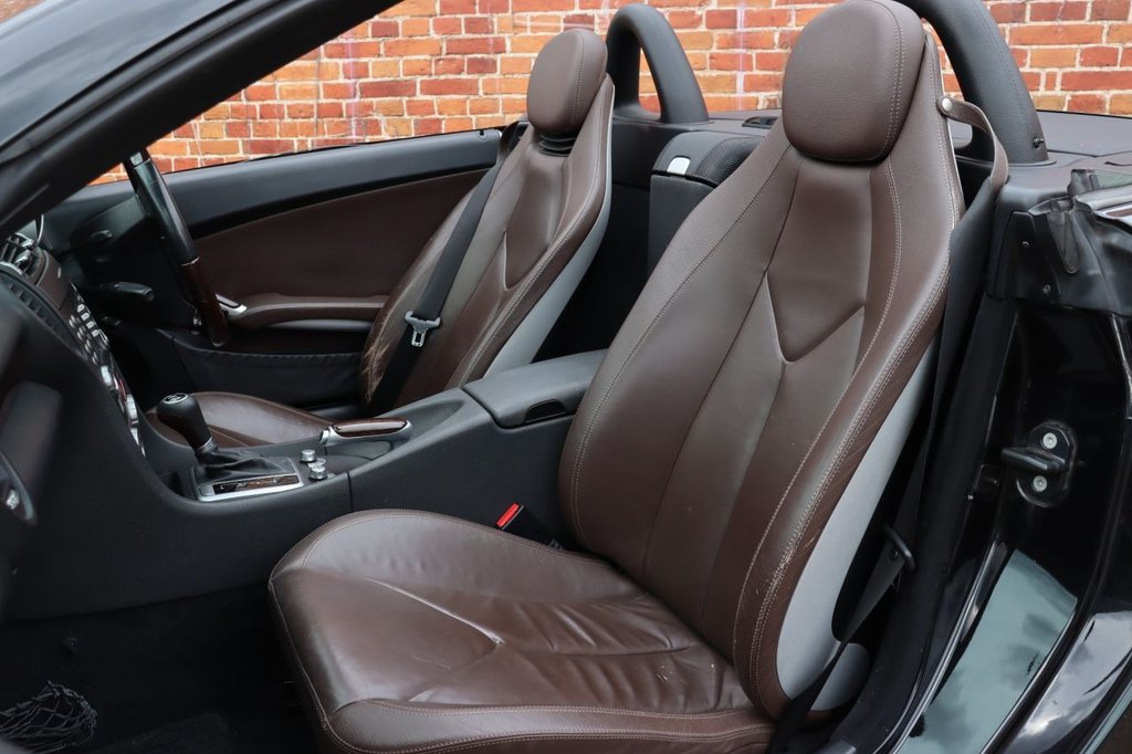Used Mercedes-Benz SLK 2006 for sale - 77171646: Photo 27
