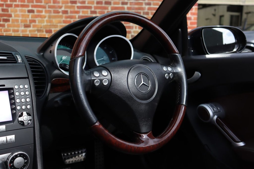 Used Mercedes-Benz SLK 2006 for sale - 77171646: Photo 33