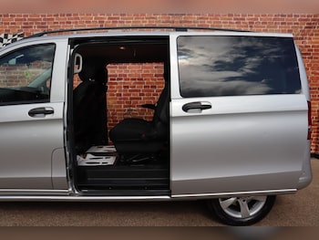 Used Mercedes-Benz Vito 2017 for sale - 75815018: Photo