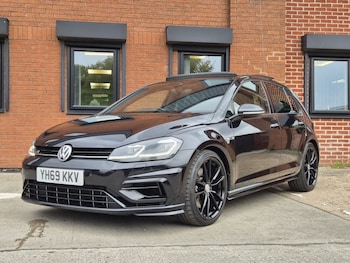 Used Volkswagen Golf 2019 for sale - 75832942: Photo